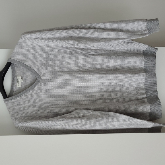 Hawker Rye Cotton Cashmere V-Neck Sweater size XL Grey NWOT - Picture 5 of 5
